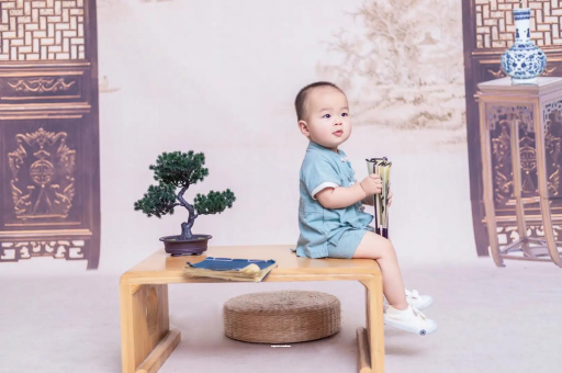 岳阳宝宝掉头发是怎么回事